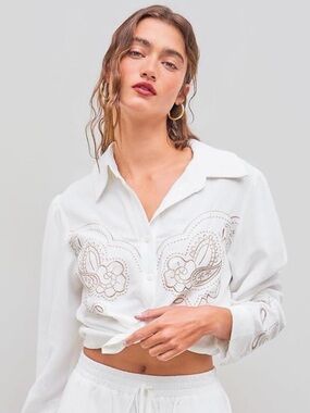 Embroidered Button-Up Shirt PTP 22”